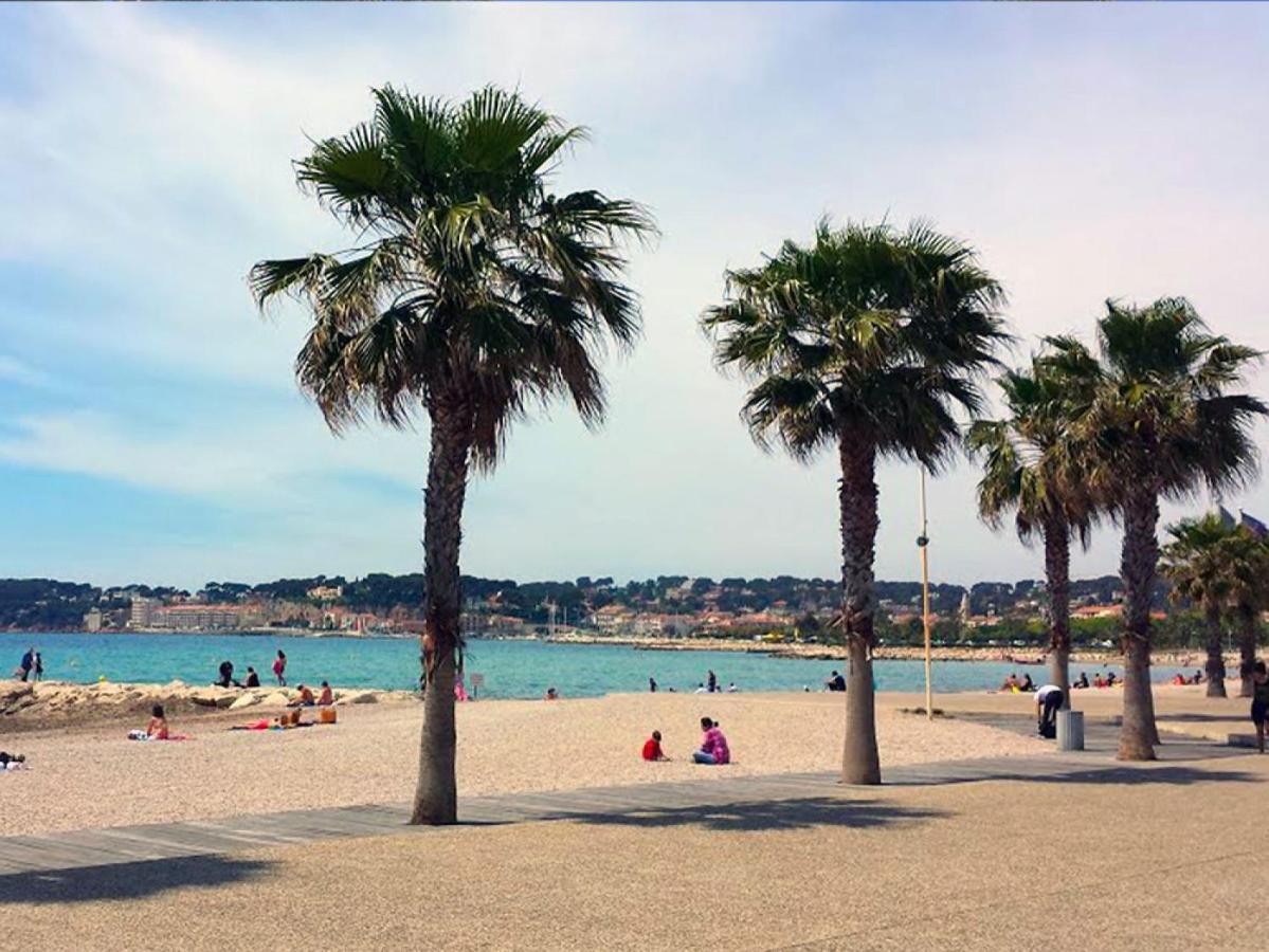 Escapade A Sanary, Au Coeur Du Village, 200M Du Port,Clim,Wifi,Parking ภายนอก รูปภาพ