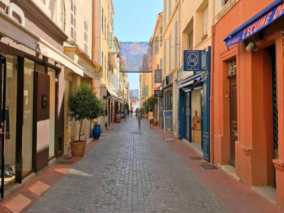 Escapade A Sanary, Au Coeur Du Village, 200M Du Port,Clim,Wifi,Parking ภายนอก รูปภาพ
